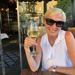 Meet your Posher, Joanne